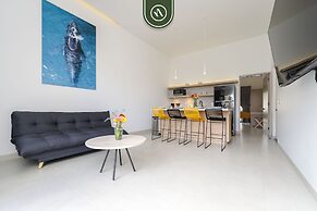 Tower 605 by Naya Homes