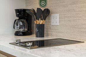 Tower 605 by Naya Homes