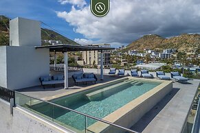 Tower 605 by Naya Homes