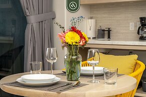 Tower 605 by Naya Homes