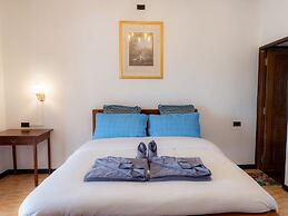 Onjira Resort