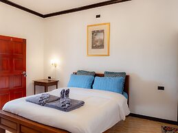 Onjira Resort