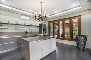Neo Buana Villa by Betterplace