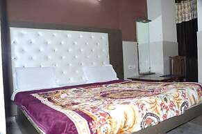 Hotel Ambika Palace by Shiwani Associate
