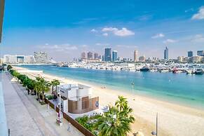 Beach Access Serene Balcony in Emaar Beachfront