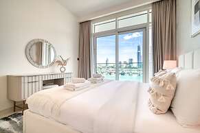Beach Access Serene Balcony in Emaar Beachfront