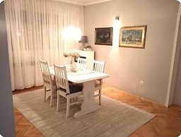 Villa Monera