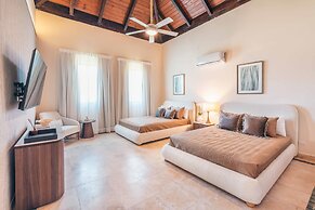 Modern Villa w Pool bbq at Green Village ABB