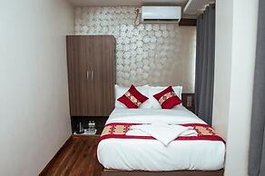 Kusum Airport Hotel