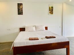 Lok Taneuy Residence