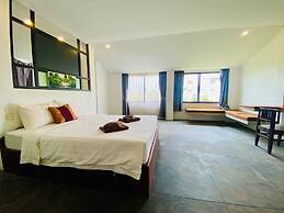 Lok Taneuy Residence