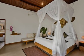 Ratni Ubud Villa