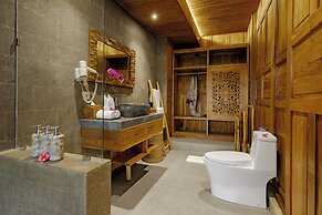 Ratni Ubud Villa