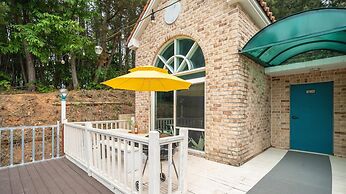 Taean Atirans Beach Pension