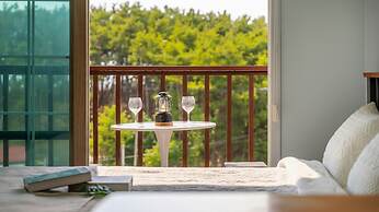 Taean Atirans Beach Pension