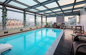 Skylark Boutique Hotel