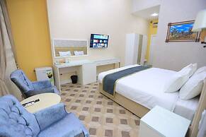 AYNIY HOTEL