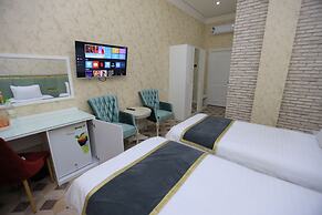 AYNIY HOTEL