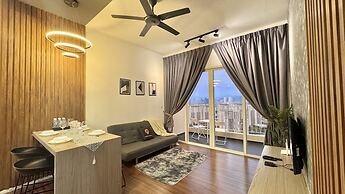 UNA Serviced Apartment by Manatidur