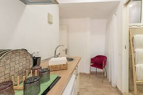 URBAN ROOMS B&R
