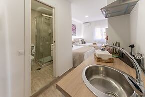 URBAN ROOMS B&R