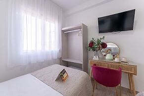 URBAN ROOMS B&R