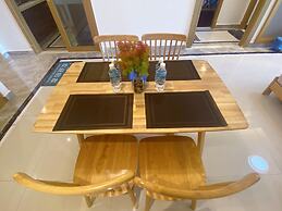 R&F TrexHomestay