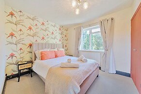 8 Newmarket Road