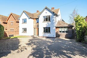 8 Newmarket Road