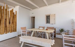 Anemi Suites