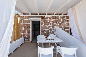 Anemi Suites