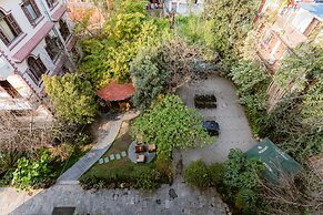 Cloud 9 Garden