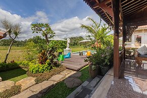 Billys Ayodya Villa
