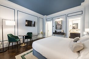 Glimpse Hotel