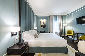 Glimpse Hotel