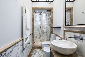 Glimpse Hotel
