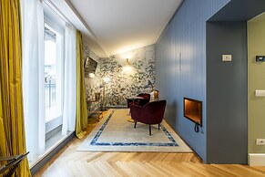 Glimpse Hotel
