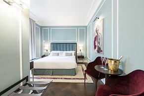 Glimpse Hotel