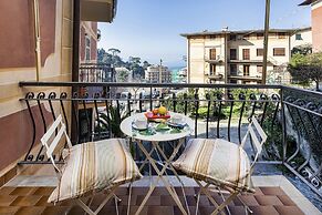Una Palma a Camogli by Wonderful Italy