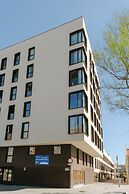 BLAU Student Housing & Language Academy