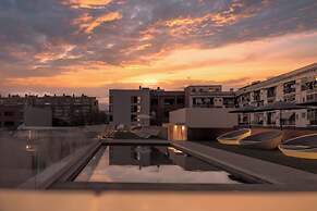 BLAU Student Housing & Language Academy
