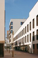 BLAU Student Housing & Language Academy