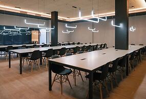 BLAU Student Housing & Language Academy
