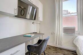 Chez Mont Royal Apartments