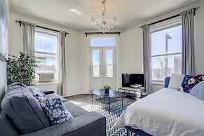Chez Mont Royal Apartments
