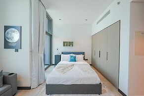Stylish Retreat in Business Bay