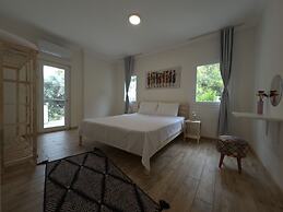 Apex Apart Suites