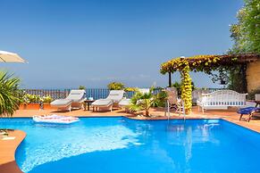 YourHome - Villa Mia