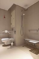 Hampton By Hilton Kuwait Salmiya
