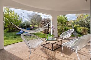 Sardinia Re - Fioretta Home Garden Side